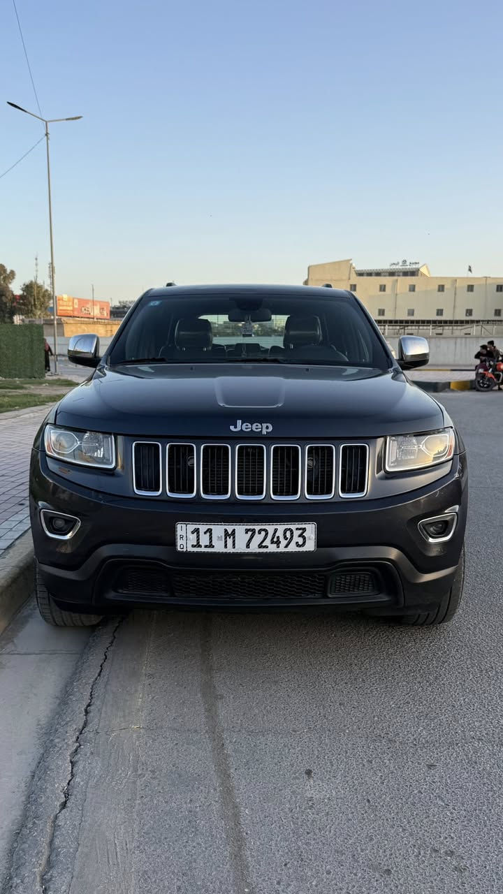 جيب لاريدو 2014 ، 4x4 السونار موجود بالصور
كير طيارة 8 نمر ، 
ويل 16 يعني طسة ما تسمع صوتها ولا تحس بيها اصلاً ، 
شاشة لمس ، 
كامرة دوارة ،
تحكمات ستيرن ، 
شفتات ستيرن ،
مثبت سرعة ، مانع انزلاق ، نظام eco 
منضومة زنون عالي ناصي 
السيارة استخدام شخصي كير ومكينة ما شاء الله مكينة ال14 معروفه ارقة مكينة بالجيب تستقبل عادي ومحسن ، السياره ما ناقصها كل شي وارد امريكي بجم كبس حادثها جاملغ خلفي وباب خلف السائق بالتقرير مفتوح بس صور الحادث مو يمه 
ماناقصه برغي هزه ورقم جديد
السعر 168$ .  
مكاني كربلاء
للاستفسار والتواصل 
***********
