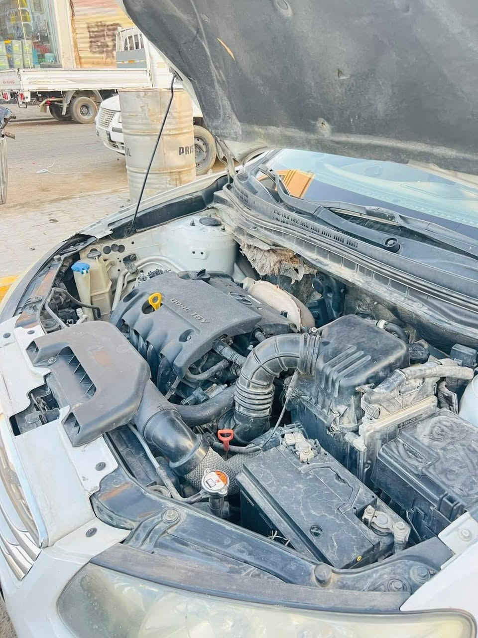 اريد بيع عندي ضرف بيع مستعجل
سعر 79$. وبيها مجال تواصل على ارقام
***********

***********
عنوان بغداد
سلام عليكم النترا شكل قديم سياره حلوه موديل 2011 دكشن عالي رقم شمالي نكليزي تحويل مباشر  بسمي سياره بيها فقط رش باب وجاملغ
