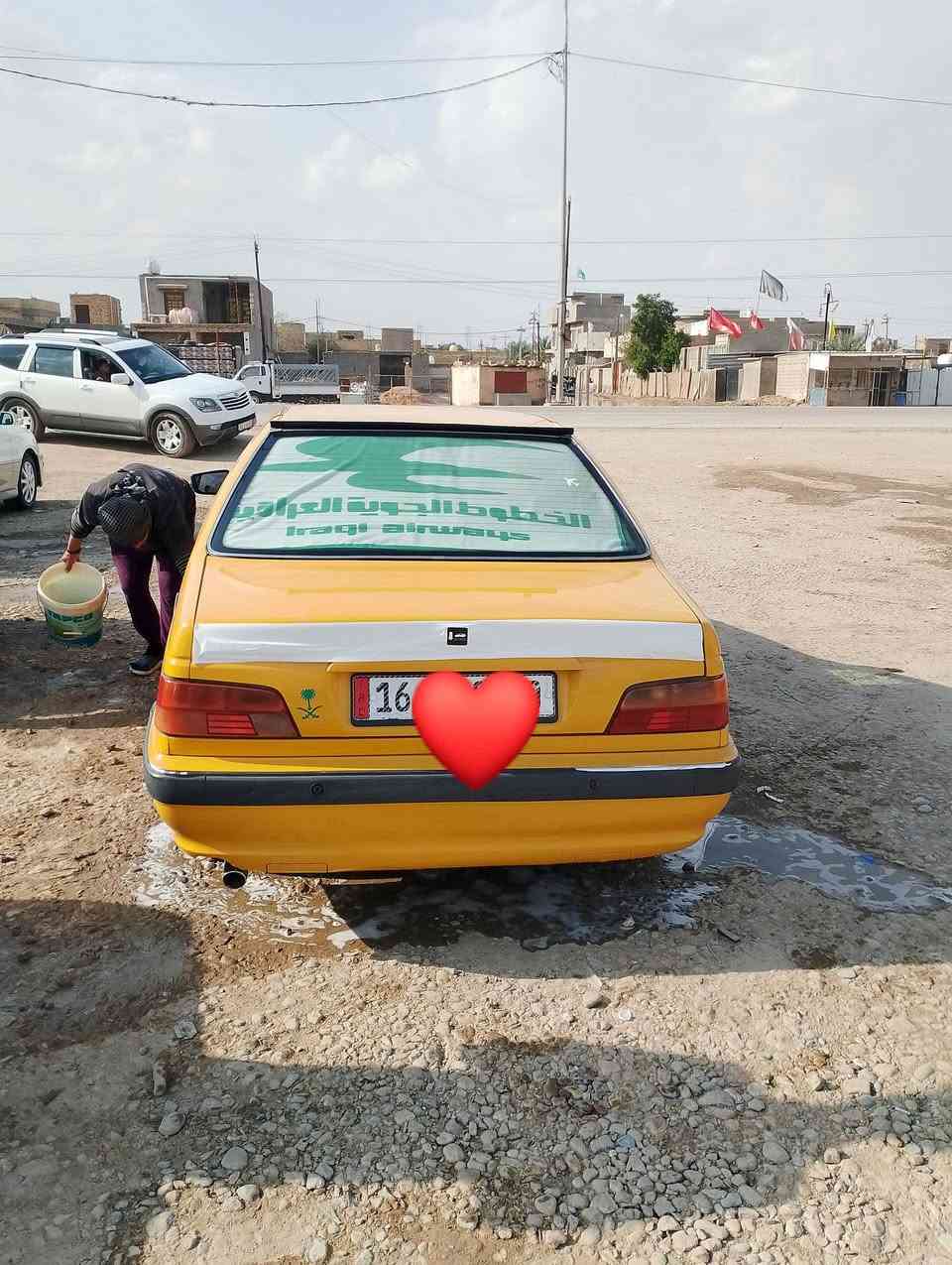 سلام عليكم بيجو باص موديل 2017  رقم قادسيه سياره كفاله عامه  وسياره جديده كير ومكينه نضاف حداديه امامي وخلفيه جديده وتخم  تأير جديد دوشمه جديده تبريد  وتدفئه سياره. مصفره هيئه وغرامه  جاهز ع آخر حبايه مكان سياره ديوانيه قضاء  عفك    رقم ***********
