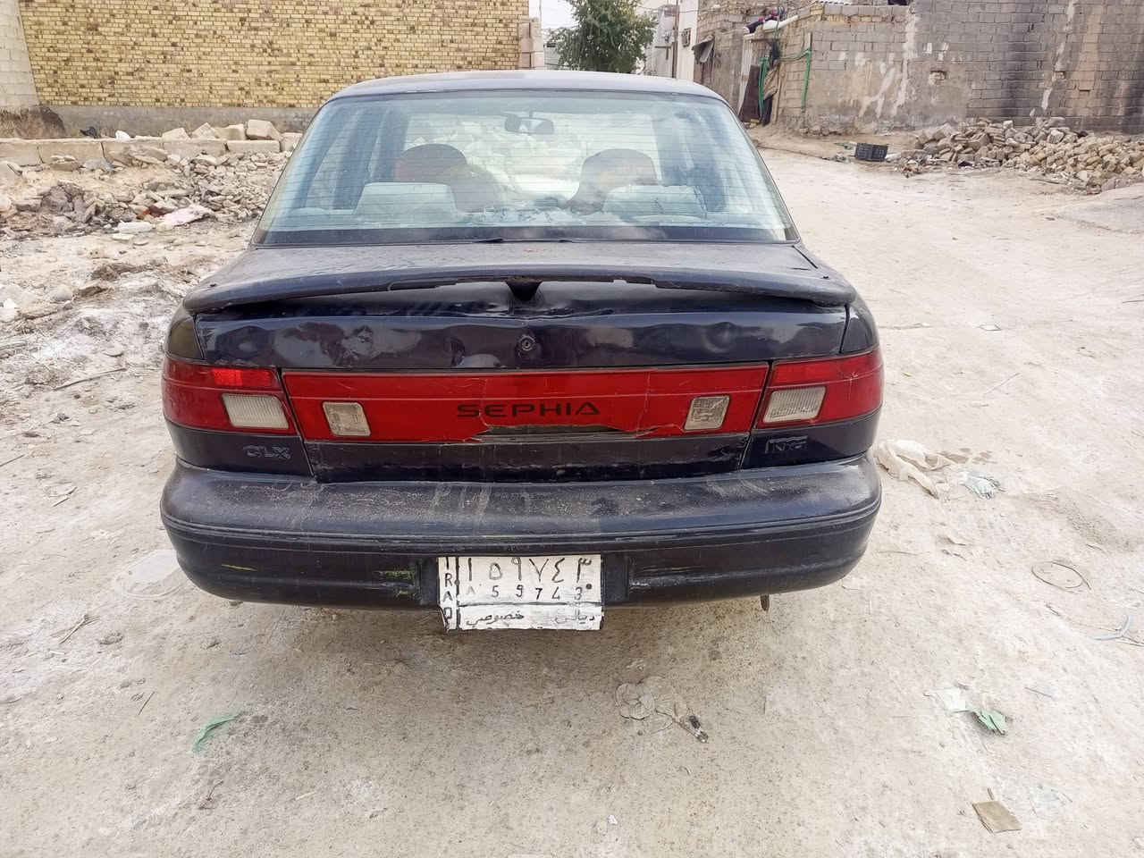 السلام عليكم كيا سيفيا مديل 96 مال شغل مكينه لاتبخير لاتنقيص گير مابي شي بس القليچ شويه تعبان حداديه نص عمر بس دبل صوب العبري بي صوت سنويه عضم عاج نافذه راعيها ماواصله اتكفل سرقه وعشائر السعر 13وبيها مجال للشراي مكاني كوفه شارع المعمل مقابيل معمل باته ***********
