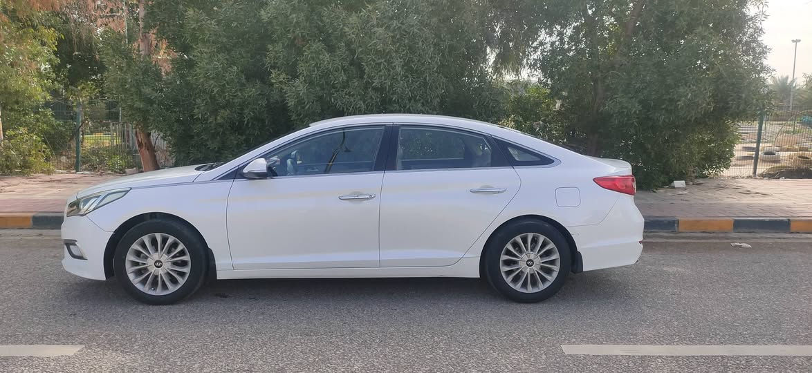 السلام عليكم
سوناتا للبيع موديل 2015 خليجي
 محرك 2400 دوش المرغوب
 رقم اربيل الدولي 
محرك وكير مكفول
 تبريد خلفي 
 السياره مكفوله عدا قطعتين الجاملغ الامامي تبديل اصلي شركه  والباب الخلفي صبغ 
المكان النجف الأشرف 
للاستفسار ***********
