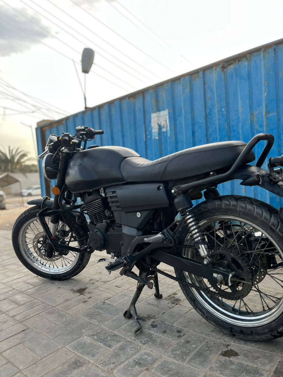 سلام عليكم شباب لايتي للبيع
مكفوله دراجه نضيفه محرك ما مفتوح مديل 2020 سعر خاص ***********
