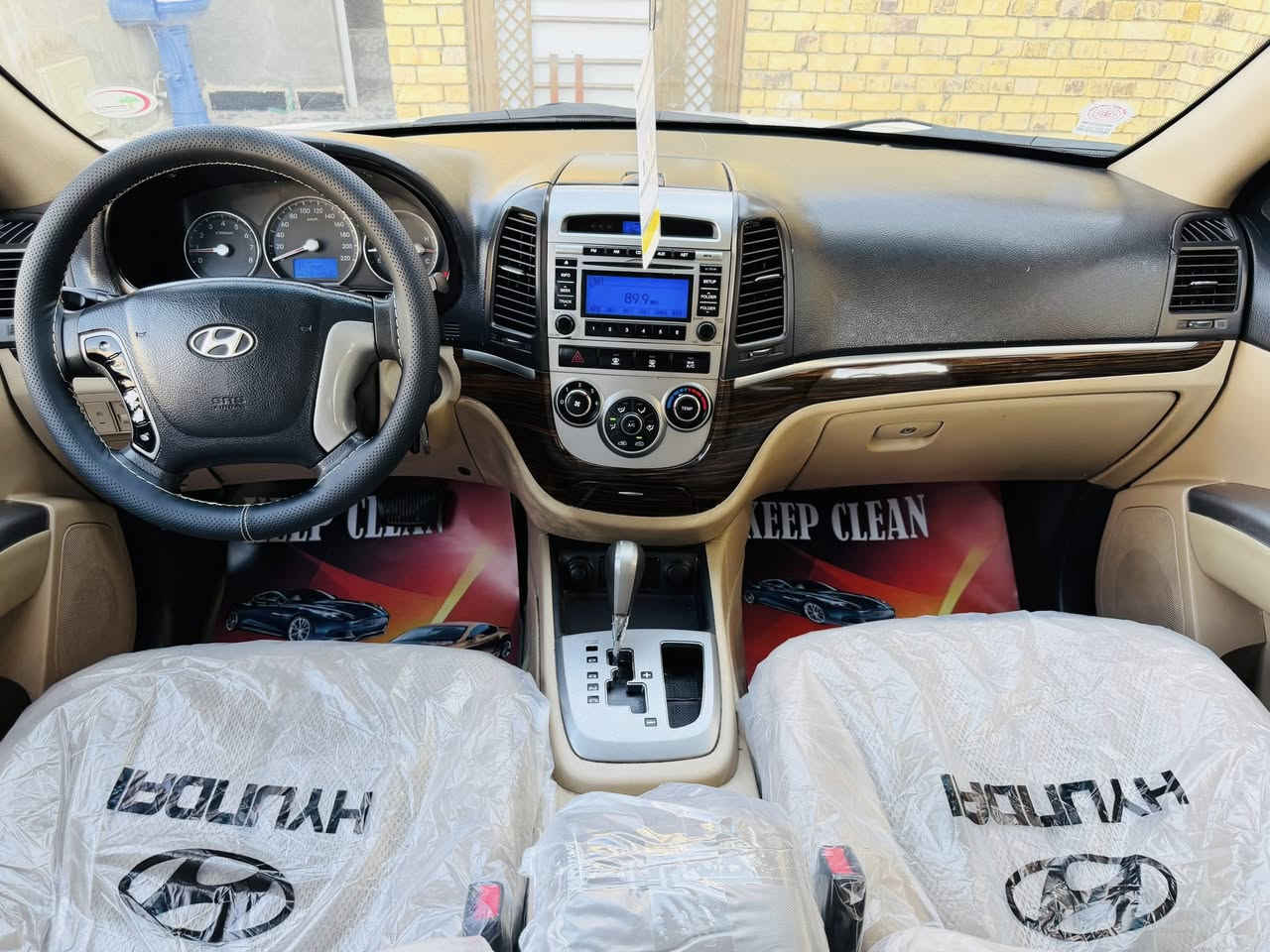 السلام عليكم ورحمة الله وبركاته ..
سنتافي خليجي موديل 2011 رقم بصره الدولي سنويه مجدده لغاية 2029 هزه جديده فول مواصفات محرك 2400 دوش شرط مامفتوح 7 راكب تبريد 3 قطع فتحه مرايات شفط تحكم استيرن حساس خلفي شغال دبل سويج سياره مكفوله عدا تبديل جاملغ وبنيد اصليات نفس لون بدون صبغ لا طخات لابارد لا خياس كير ومحرك وحداديه وتبريد كله عالبلاد فول كهربائيات سياره جاهزه وجديده السعر 132 مكان السياره الناصريه مركز المحافظه ***********
