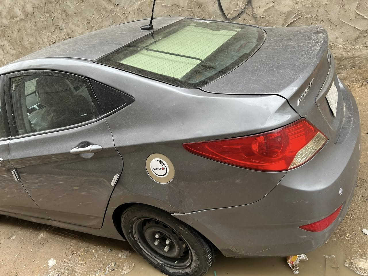 سلام عليكم اكسنت ٢٠١٤ وارد أمريكي 
حادث اشوي بل جاملغ ولبنيد وبيهه حادث بل عراق بل جاملغ لخلفي وبيه كم قطعه صبغ ابيع حزام 
مكينه ١٦٠٠ جيدي أي بيهه تبخير 
كير مكفول تخم تاير نضيف 
رقم ذي قار 
تحويل مباشر 
مكان بغداد مدينه صدر 
سعر ٦٨ وبيه مجال كلش كلش بسيط
***********
ترهم مرواس حسب القناعه
