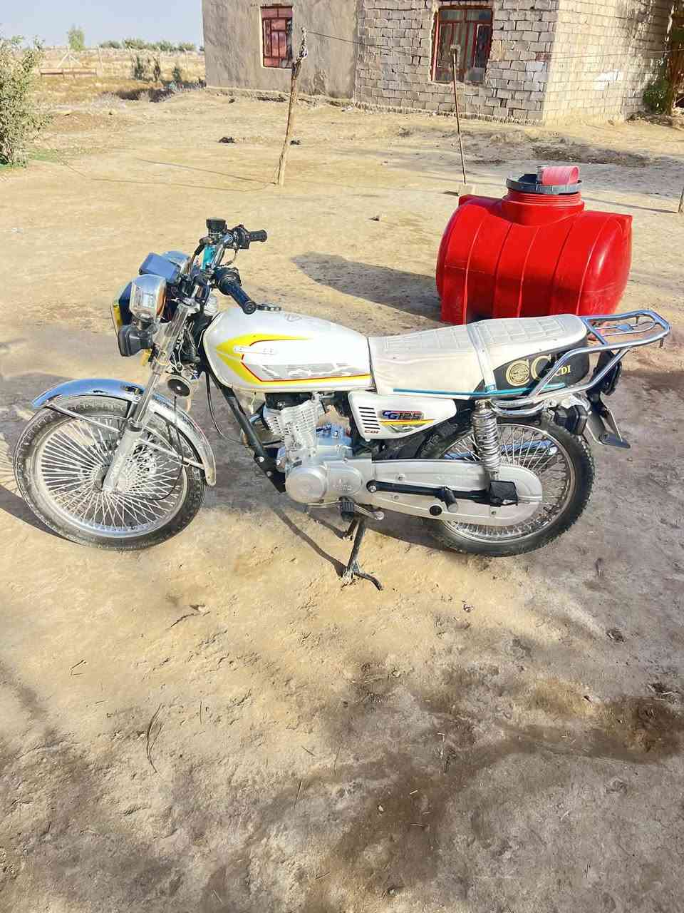 السلام عليكم دراجه 2025 للبيع دراجه برغي ممفتوح بييهه السعر750وبيها مجال


**إذا كنت صاحب هذا الإعلان وتريد حذفه لأي سبب، رجاءا أرسل رسالة إلى الدعم الفني**