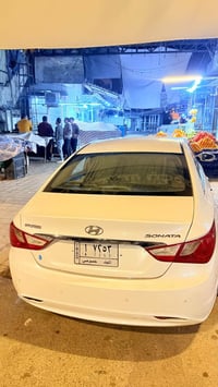 سوناتا ٢٠١١ • باب مبدل نفس اللون • النجف