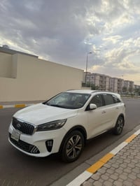 سورنتو ٢٠٢٠ • ٦ سلندر • رقم اربيل