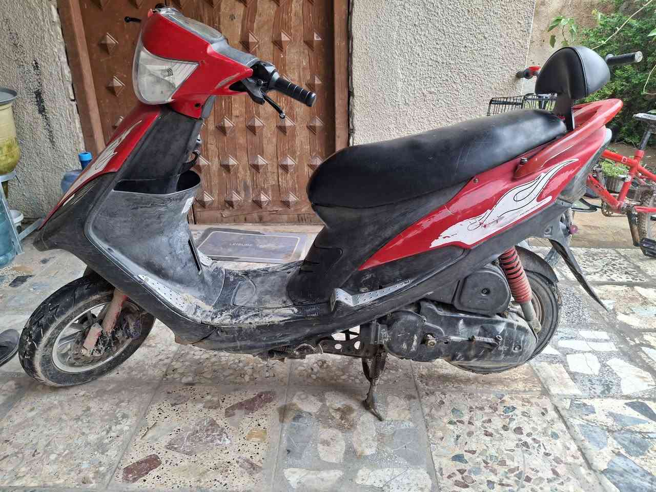 سلام عليكم شباب مستعجل على بيعتها
٦٥٠ وبيها مجال


**إذا كنت صاحب هذا الإعلان وتريد حذفه لأي سبب، رجاءا أرسل رسالة إلى الدعم الفني**