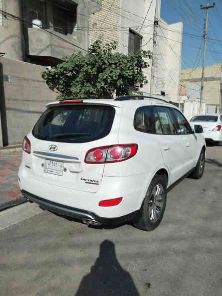 سنتافي 2012 خليجي 6 سلندر 7 راكب 3 قطع تبريد جاهزه من كل النواحي حسب السونار ، رقمه بغداد دولي جاهز للمداور في اي وقت الشركه العامه السعر (159) او بيه مجال المكان / ذي قار قضاء الغراف للاستفسار الاتصال على الرقم التالي :
***********
