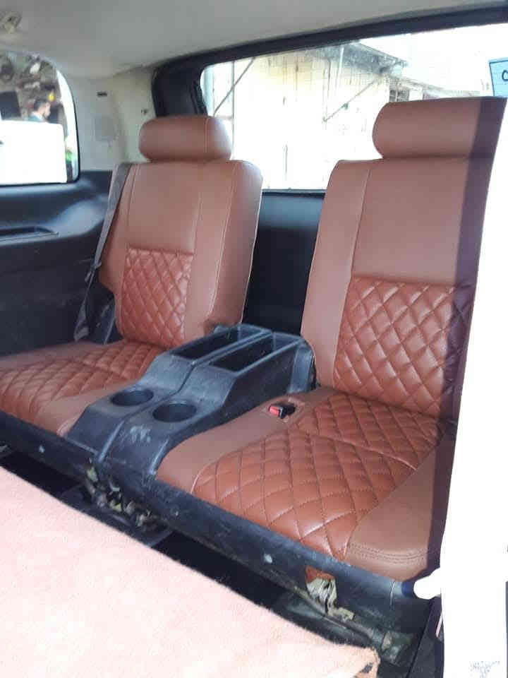 السلام عليكم دوشمه الامبار لكافة انواع السيارات في الرمادي وفرش الئرضيات وتغليف الكشنات وسقوف متوفر جلد ياباني اصلي معى ضمان وتوفير انواع الئقمشه وعازل الصوت لجميع السيارات العنوان الرمادي التئميم الاستفسار ***********
