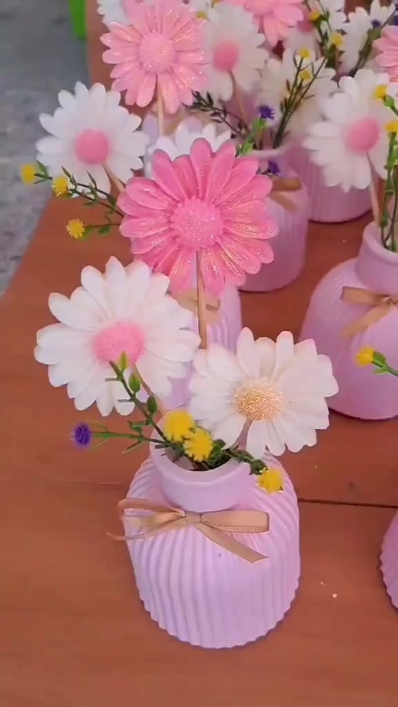 شموع معطره وفوحان ع شكل ورده بلون الوردي والأبيض 💕
#شموع_معطره🕯️ #شموع_بأحجام_مختلفه #ريزن_أعمالي


**إذا كنت صاحب هذا الإعلان وتريد حذفه لأي سبب، رجاءا أرسل رسالة إلى الدعم الفني**