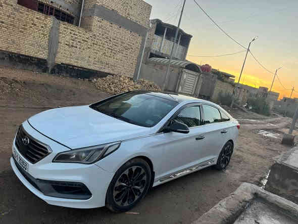 سوناتا 2015 باسمي رقم نكليزي هزه جديده وارد كندي فول مواصفات اعلى فئه سي وان رياضي محرك 2000 تيربو بصمه تشغيل بصمات ابواب كشنات كهربائي تبريد تدفئه سايد بريك كهربائي ثلاثه برد من الشركة كامره رادار نضام قياده هواي بيها موصفات 
كير ومكينه كفاله 
ضررها ثلاث قطع صبغ شرط بدون دواخل سونار موجود عنوان قضاء الشاميه الديوانيه ***********وتساب موجود او اتصال السعر 120$وبيها مجال ديوانية
