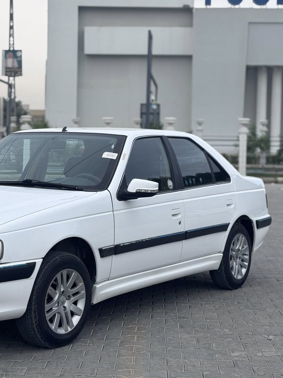 بارس ٢٠٢٢ كفاااالة عامة حتى من الشخط 
مطلوبه استقطاع مباشر ع الماستركارد نهاية ٢٠٢٧ 
ماشية ١١٣ الف
رقم بغداد واني متكاتب بشكل مباشر ويه راعيها ويسويلك وكاله 
السياره عليها غرامة ٣٠٠ الف (ورقتين) ينزل من سعرها 
تبريد مكينة كير خير من الله شرط تفحصها بالجهاز 
نواقصها اشياء بسيطه 
٦٧ ورقه وبيها مجال بسيط 
مكانها نجف 
***********
