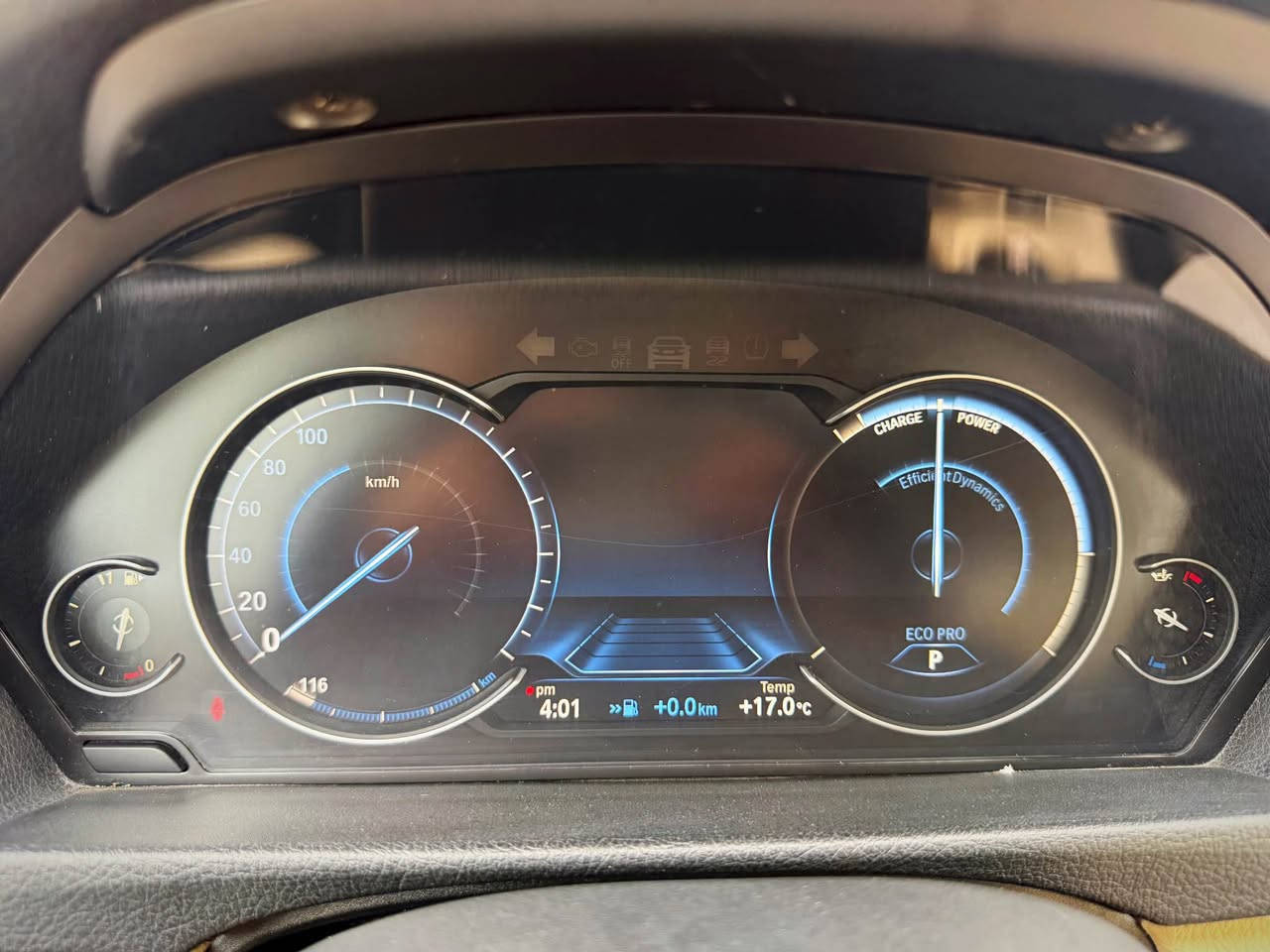 {BMW GT 330i 2014}
~~~~~~~~~~~~~~~~~145$~~~~~~~~~~~~~~~~
 (وارد خليجى وكالة شريكة عروش ضمان دولى كلين فقط بيها مكانات صغير pdr بدون صبغ )
مكينة : 2.0 ليتر بنزين 4سلندر توربو 
موديل : 2014
لون : ابيض 🤍
سعر : 145 ورقه 
                —————————————
مواصفات فول فول :
( بانوراما - حساسات - شاشة كبير و كاميرا - گيچ الكترونى - اوتو ستوب- صندوق كهربائي )
                 —————————————-
گير و مكينة و كهربائي كل شرط برغى مامفتوح 
تحويل  و غرامة مباشر 
سيارة الحمدالله جاهزة بدون نقص 
                 ——————————————
مكان سيارة / اربيل شارع ٦٠ 
رقم موبيل / ***********
                   ***********
سعر سيارة / ١٤٥٠٠$ دولار امريكى مجال كلش بصيط
‏~~~~~~~~~~~~~~~~~🇩🇪~~~~~~~~~~~~~~~~~ أربيل, العراق
