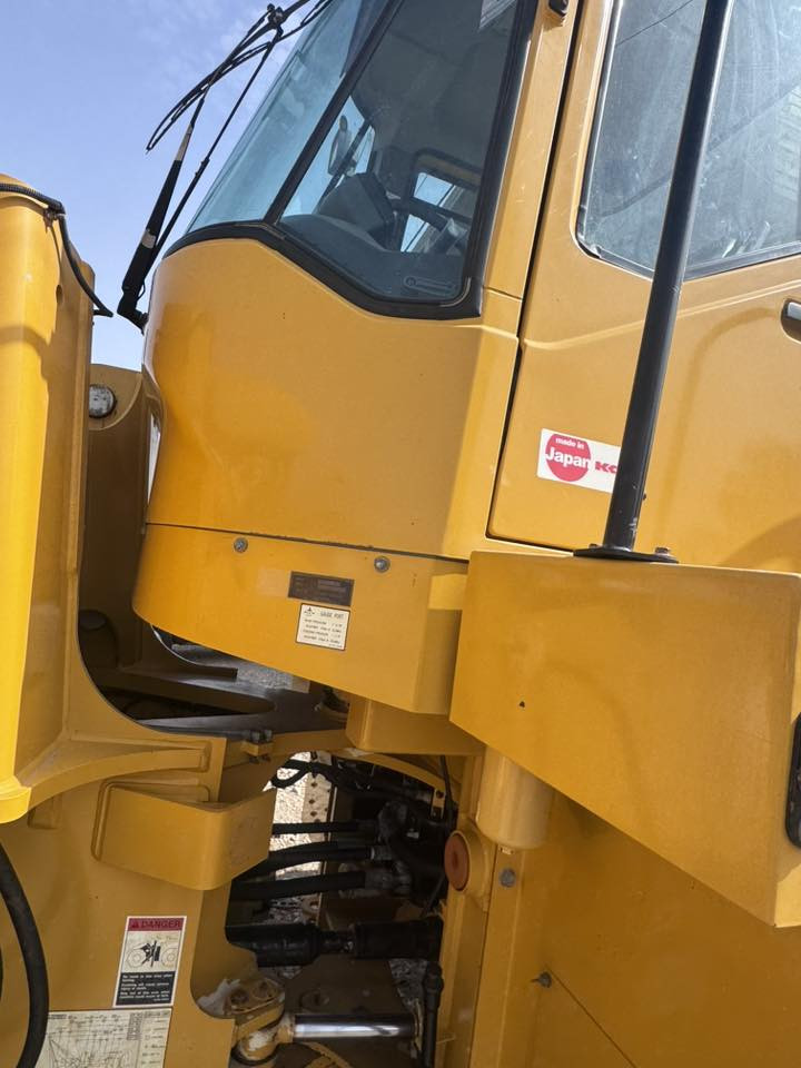 سلام عليكم دخول جديد شفل حجم ٧٠ ازوزه بم ونوزل عداد العمل ٧٠٠٠hكفاله عامه موديل ٢٠١٨ اصل ***********
كفاله عامه بشرط منفيس
