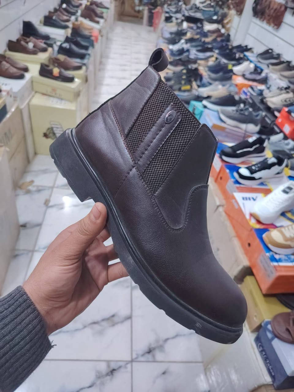 تنزيلات تنزيلات بمناسبة راس السنة الميلادية فقط 15الف دينار بوت تركي طبي درجة اولى خفيف النعل طبي 
#15الف####15الف 
بابل حلة شارع الامام علي قرب مرقد العلماء الاربعة 
وتساب ***********
