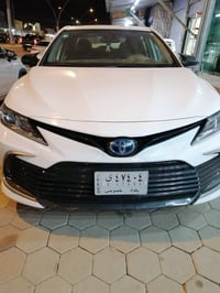 كامري للبيع موديل ٢٠٢١ مواصفات فتحه بصمه حساسات أمامي خلفي شاشه جبيره ...