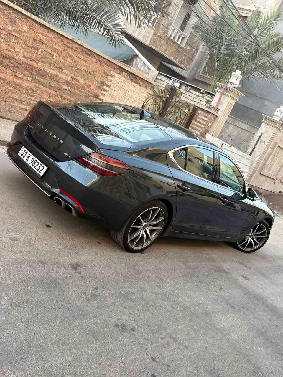 السلام عليكم
جنسس 2023 وارد امريكي
فول مواصفات : بصمة، كشنات جلد ، تدفئة مقاعد واستيرن 
عداد نص دجيتل ، كشنات كهرباء ، داخل ابيض ملكي ، رادار هواي مواصفات غيره…
الضرر: صبغ بنيد وجاملغ فقط 
السعر:190$وبيه مجاال
الاستفسارا: ***********
