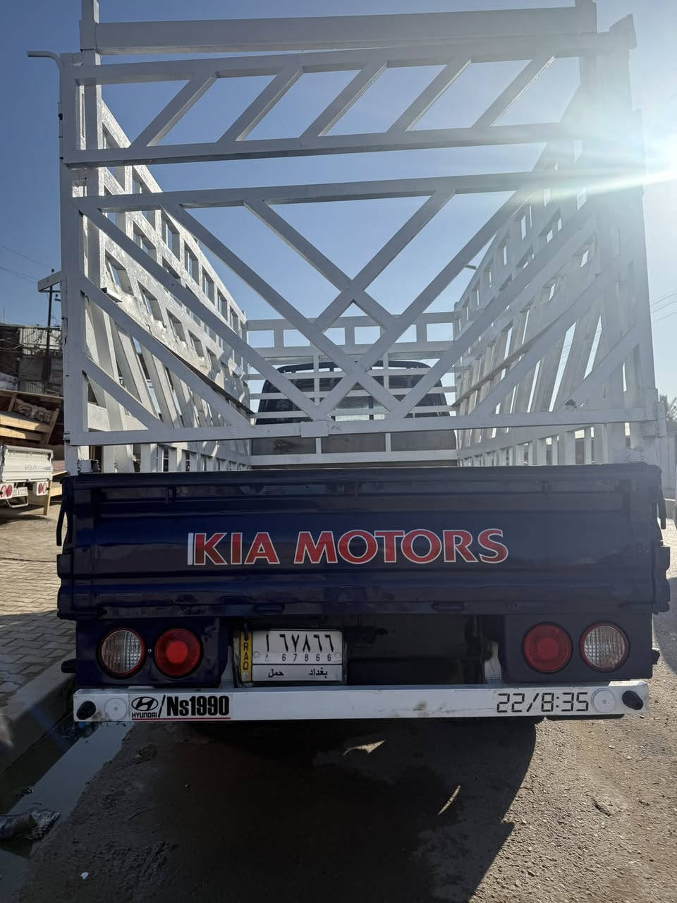 سلام عليكم كيا فحل مديل 2010 رقم بغداد الماني مكينه مسكر طرمبه جديده تخم تاير جديد تاير أمحور 14 استد 27 الفحل جاهز كبل لعمل مكان السيآره بغداد السعر 115 او بيهه مجال ***********
