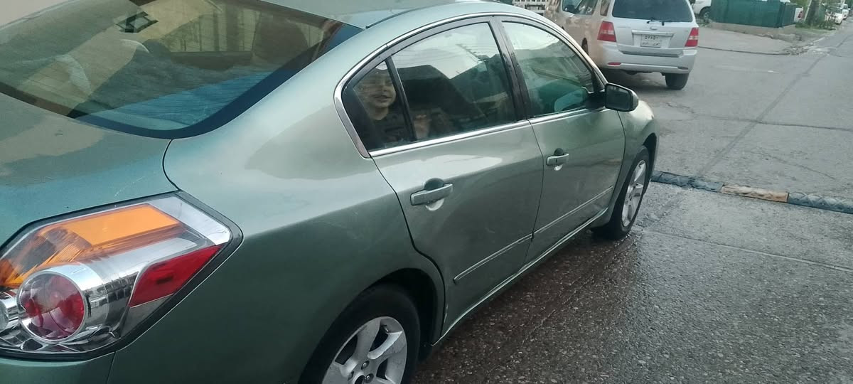 سەیارەکە سبوخ عامە بەبێ ناو گرتن گێر و مەکینە بە شەرتە سەیارەکە ماڵی دۆستە 7 وەرەقە و نیو خرامەی لەسەرە پاشی مەحمەلی دەگەرێتەوە و مەجالەکی برایانەی هەیە وەکالەشت لۆ دەکەین أربيل, العراق


**إذا كنت صاحب هذا الإعلان وتريد حذفه لأي سبب، رجاءا أرسل رسالة إلى الدعم الفني**