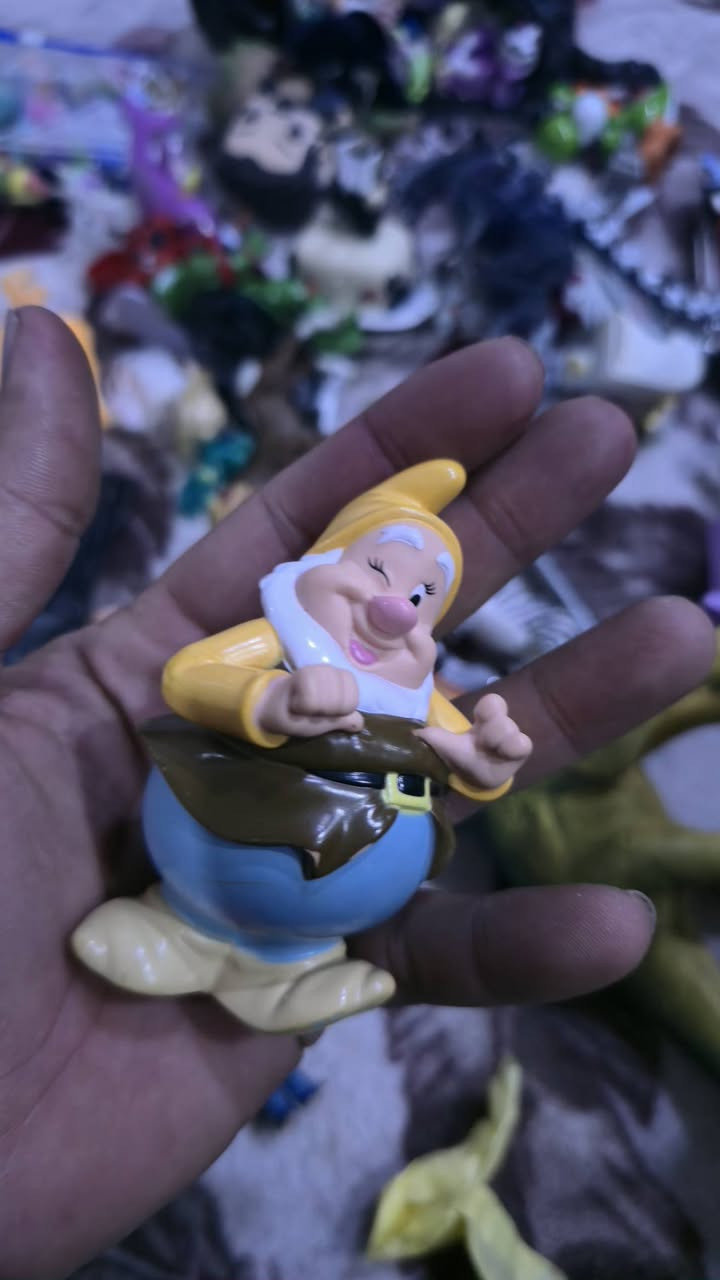 متوفر كل قطعة وسعرها


**إذا كنت صاحب هذا الإعلان وتريد حذفه لأي سبب، رجاءا أرسل رسالة إلى الدعم الفني**