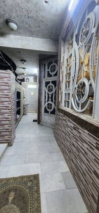 بيت منطقة حي الربيع الشارع العام   خلف الملعب ركن المساحه ١٠٠ يتكون من...