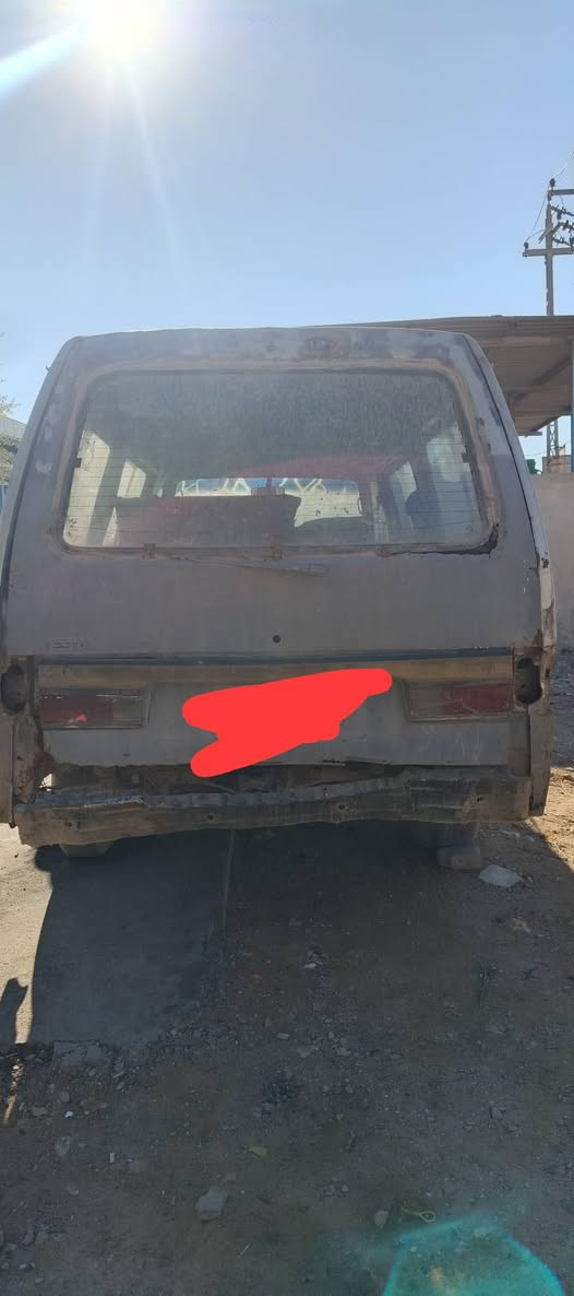 كير ومكينه واكسن ومشط عل شرط بس الكشر تعبان السعر 9وبيها مجال مكان نجف ***********وبخدمت الشرايه
