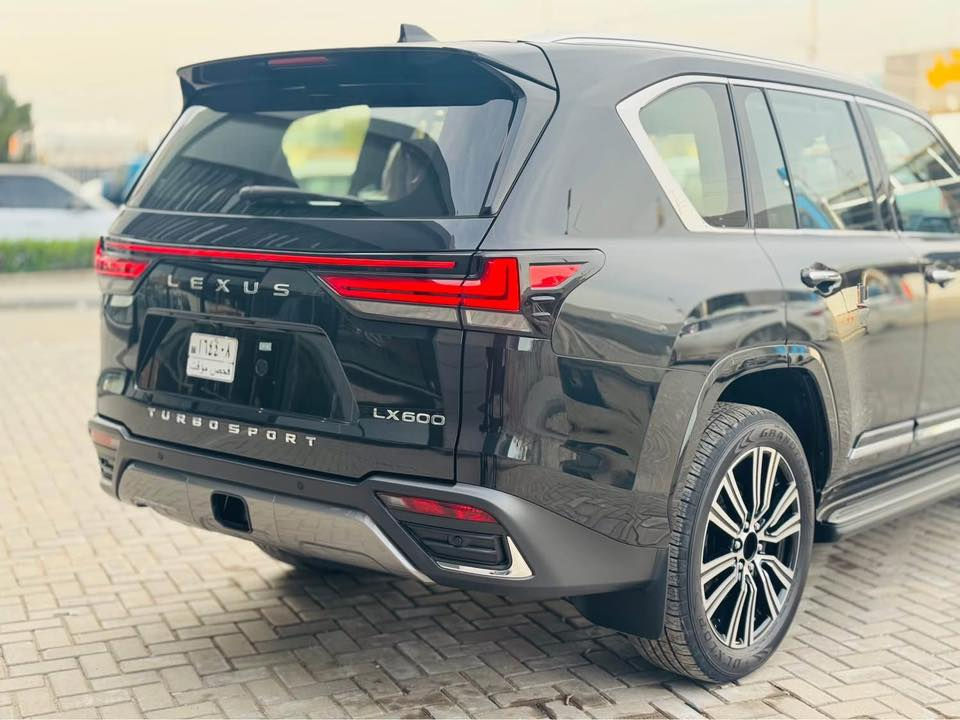 لكزز موديل 2025 
صفر كيلو متر 
بلاتنيومLX600 
معروفه مواصاته 
***********
