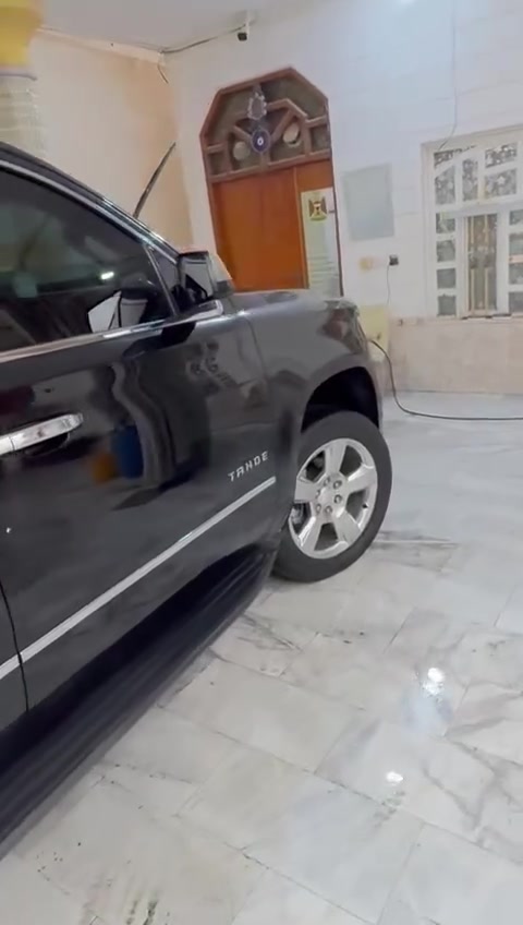 سلام وعليكم مستعجل تاهو خليجي لون أسود سيارا بيه بس بارد فقط وباقي ملاحضات ولباقي كفاله سيارا حلوه وجديده ما ناقصها شي مكان بصره وعادي ذا مراوس تاهو سوبر بان جمسي أو لاندكروزر ***********
