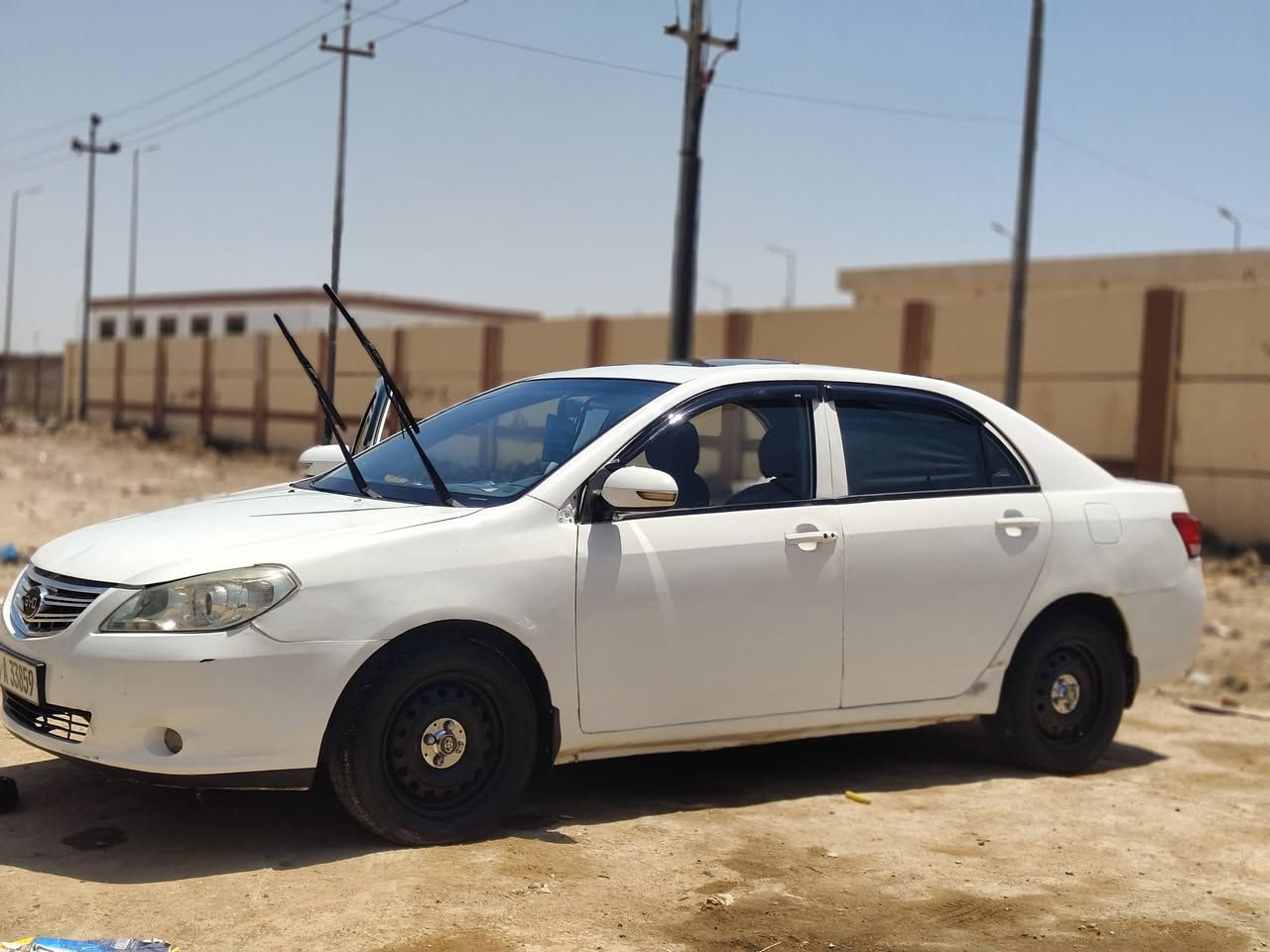 السلام عليكم
BYD مكينه وكير بيكاتشو 
تبريد حداديه تخم تاير  رقم بصره مشروع وطني 
مصبوغه عام جماليه  دواخل دوشمه جديد 
مكينه وكير شرط كفاله . شاشه تاب سياره نضيفه 
السعر 52 وبيها مجال للشراي. العنوان ناصريه_شطره 
***********
