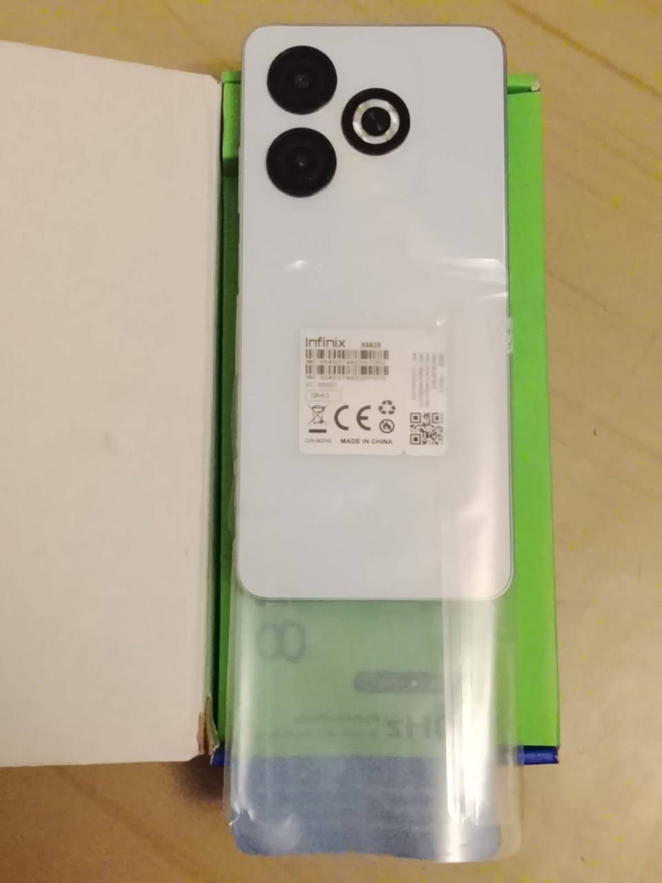 السلام عليكم للبيع
جهاز انفنكس سمارت 8 
Infinix Smart 8
ذاكرة 128 8GB 
90hz
المكان بغداد الجادرية 
قرب جزيرة الأعراس 
الجهاز غير مفتوح وكل شي بلادي 
 للبيع نظيف جدا


**إذا كنت صاحب هذا الإعلان وتريد حذفه لأي سبب، رجاءا أرسل رسالة إلى الدعم الفني**