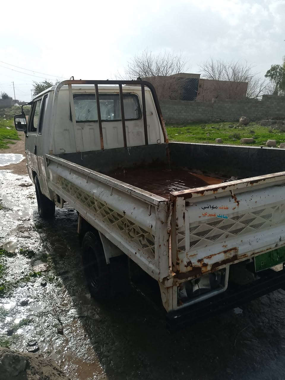 كيا هوندة  بيع او مراوس ولسعر 15بس السيارة عاطلة ابيع فحم
***********
