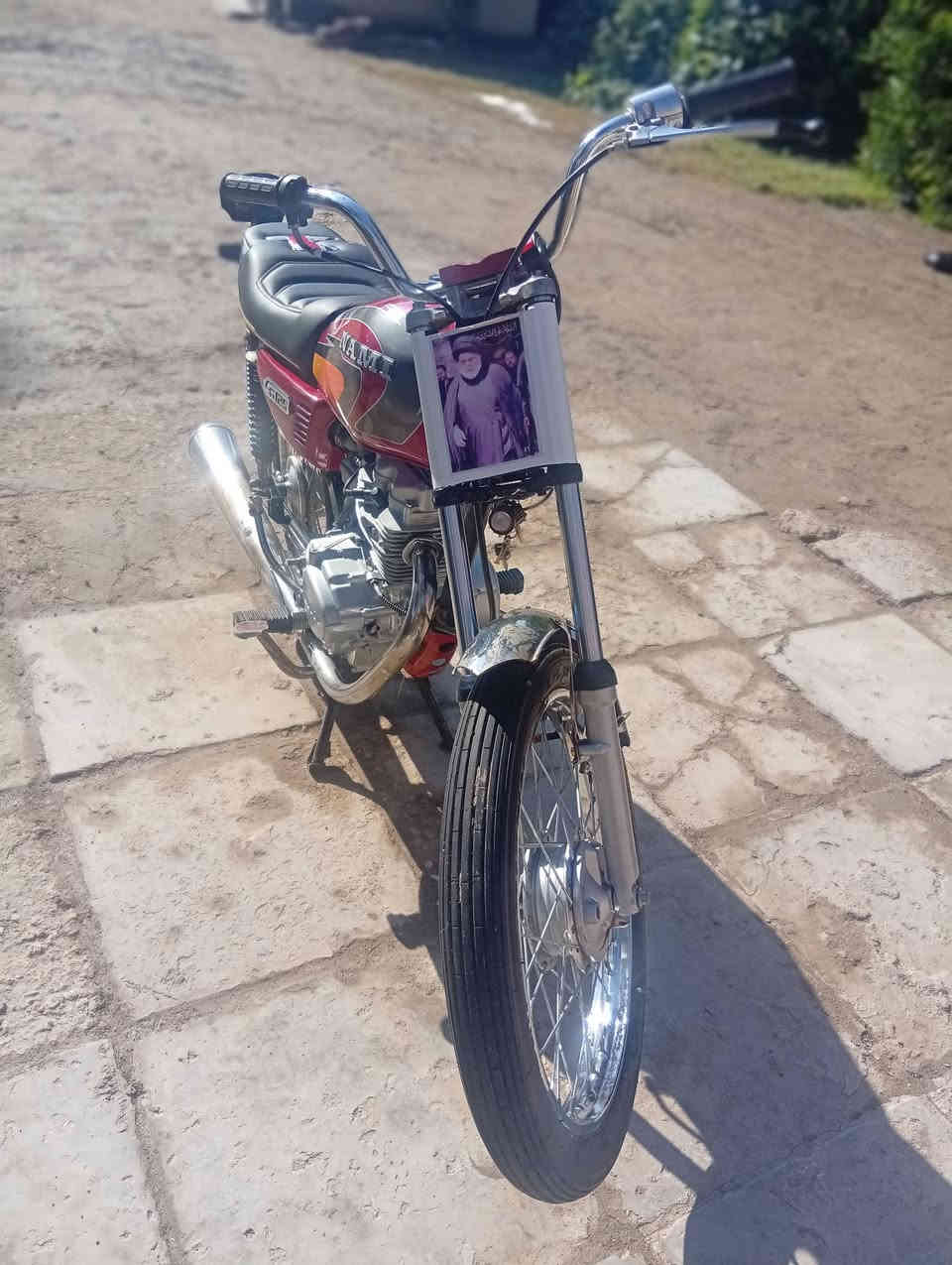 دراجه البيع تعمير كله 25من ما عده الشاصي والمحرك 22 محرك شلامجه دراجه مجفته توه وخير من الله  ما نغصه ايشي شغل وتروح دراجه كلك مكفوله من السرقة  المكان دوانيه شاميه سعر 375 وبيه مجال  ***********
