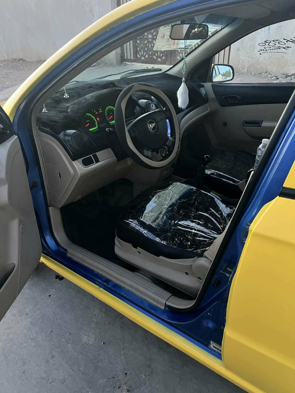 افيو تكسي
رقم نينوى سنويه 2028 لبيع 
تفاصيل اكثر اتصل عل رقم ‏‪0772 938 6918‬‏

اني مكلف بالنشر رقم صاحب السياره موجود اتصل
