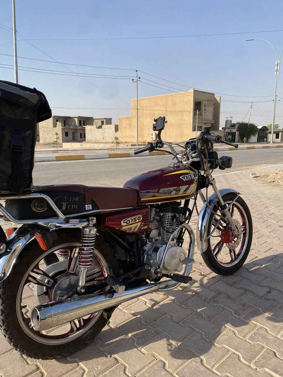 اسلام عليكم سيفان 23
المطور جاهز بي نواقص خفيفه السعر550وبي مجال للشراي هاذه رقمي***********
