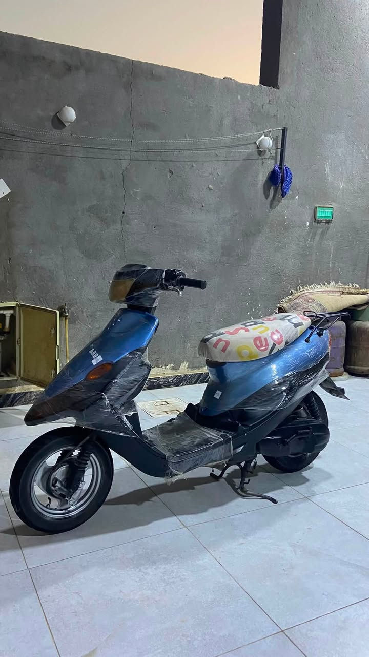 دراجه بي جي كلشي شغال فقط اشاير مال جناي سعر 425 وبيها مجال عنوان سوق الشيوخ ***********
