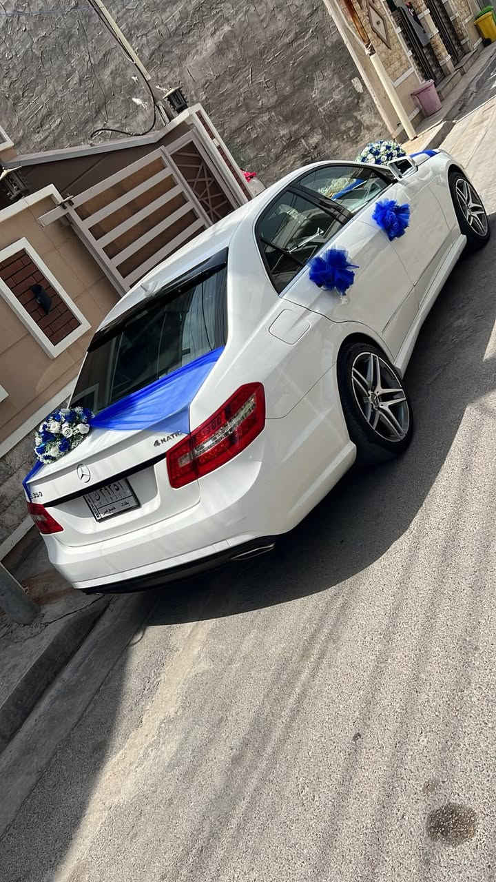 السلام عليكم .
للبيع W212

 Amg. Mercedes-Benz E350 كت دعاميات 

محرك cgi ماشية 172 كيلو 

موديل2013 

تفاصيل👇🏼👇🏼

1_ بصمة تشغيل  

2_محرك 6 سلندر 

3_تبريد قطعتين  ❄️

4_كروز سرعة🔒 

5_مراية داخلية+جانبة عاكسة 🔍

6_تحكم ستيرن كهرباء⚔️

7_ شاشة   🖥 بلوتوث يوتيوب 

8_فتحة سقف جام بنورما 

9_مري شفط 

10_كشنات كهرباء+ خزن ذاكرة  ✨

11_ لدات الداخلية متغير  

12_ انارة ترحيب💡 

13_شاشة اعطال💬

14_ برده خلفيه

15_نقاط عمياء 

16_ سستم صوت harmen kardon+ دمام خلفي 

18_ويل 18اصلي  ⚔️ AMG

19_صدر امامي خلفي جديد 🛠️

22_كشنات هيتر 

23_تدفئة 

24_+ كاميرا

25_تبريد خلفي 

26ثلاجه 

27تحكم ستيران

28_انظمة قيادة 2

30_ ملكي كشن بيجي 

31بك لايت لد 

32كشن خلفي قلاب 

33لون ابيض 

34داخل بيجي اسود 

35لايت عدسه زنون 

36 صندوك كهرباء 

37رادار مري 

…………………………….السياره رقم بغداد جديد 11

تحويل ثاني يوم

السعر158

مكان السياره بغداد كرخ 

للاتصال ‭***********‬
