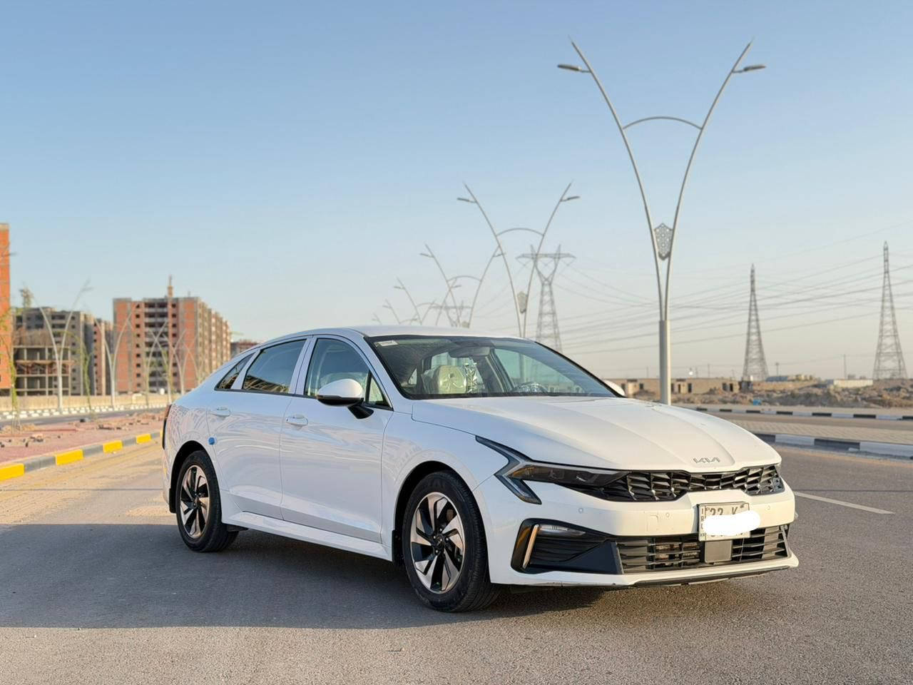 السلام عليكم. كيا K5
موديل 2024. خليجي رقم اربيل ( شمالي) مواصفاتها. بصمة تشغيل عن بعد تبريد قطعتين كشن كهربائي حساسات كامره شاشه كبيره تدعم كار بلي نضام قياده متعدد مثبت سرعه تحكم ستيرن كامل   كفاله عامة جديده السياره واحلا من الصور مواصفاتها باقيه معروفه 
مكاني بصره
شراي يخابر
***********
