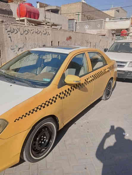 سلام عليكم بي وايدي للبيع موديل 2013 بصمه وتماتيك محرك لانسر رقمها بغداد سنويه نافده ل 2029 سياره نضيفه خير من الله السعر 42 وبيها مجال حق الجيه والانتصال على الرقم *********** ومكانها بغداد مدينه الصدر قطاع 96..
