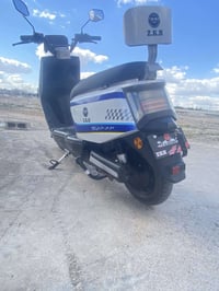 دراجه شحن • ٦ بطاريات • ٣٢ أمبير