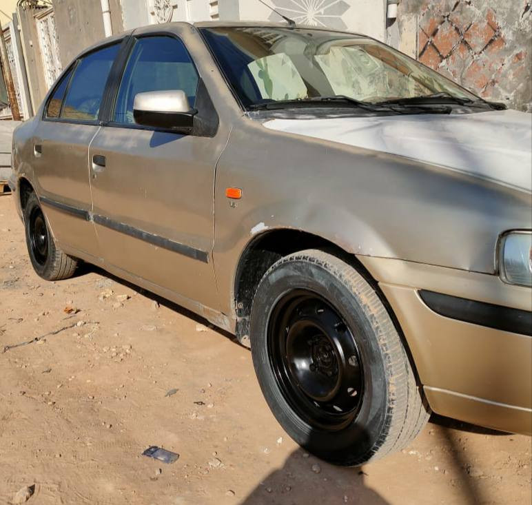 السلام عليكم  شباب  سمند مويدل 2009 سيارة حلوه ونضيفه  مكينه وكير  شرط  حداديه 100/50 سنويه 28 بيها قطعتين  تبديل  بنيد وجاملغ  شواصي نضيفه   بيها  نكاد بهلالات كهربايات  كلها شغاله وكاعده  السياره  حلوه الله شاهد غرفه نضيفه  راعيها  موجود بلنجف  هم  ويريد امداور  السعر 28 وبيها  مجال اتصل على الرقم ***********
