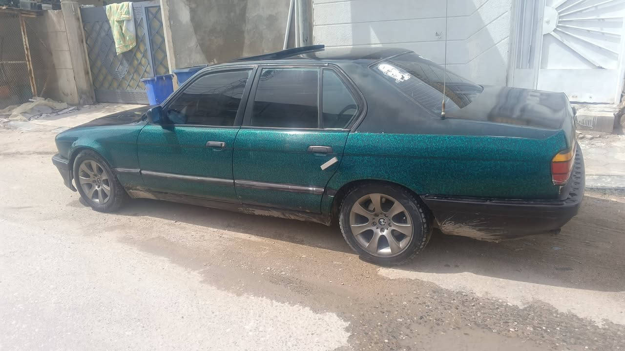 سلام عليكم بي ام 730 مكينه كير كارتون شرط حداده خير من الله دواخل نضيفه ترأي كلش حلو كفاله سياره مكاني بصره المراوس حسب قناعه وبيع ب انتصل وانه سعر 35  خادم‏‪***********‬‏
