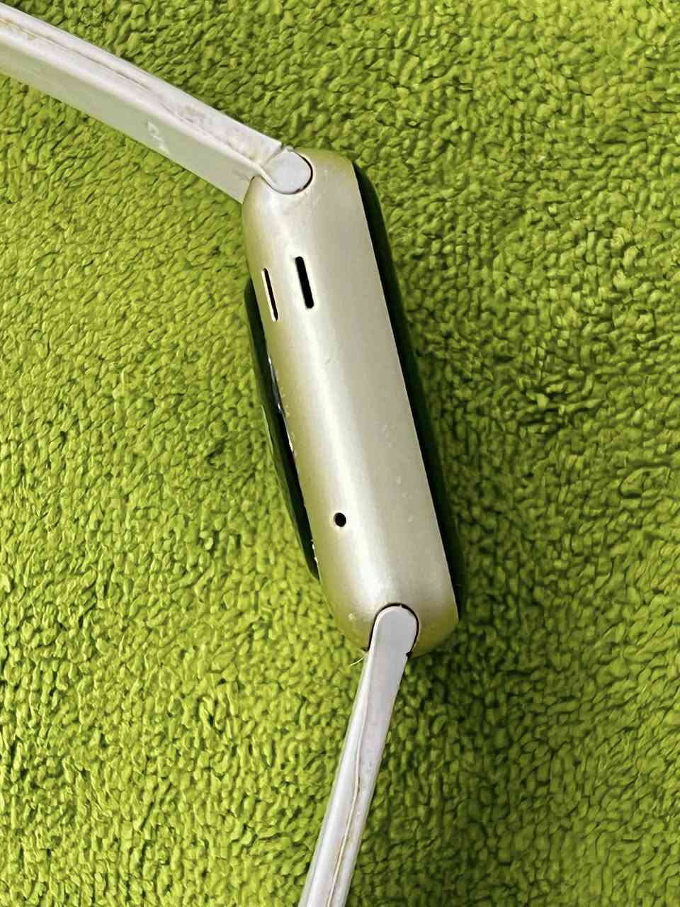 ابل الجيل الاول ،، حجم 38،، الساعه فقط بدون ملحقات،، بدون شاحن ،، متوفر توصيل 🚚


**إذا كنت صاحب هذا الإعلان وتريد حذفه لأي سبب، رجاءا أرسل رسالة إلى الدعم الفني**