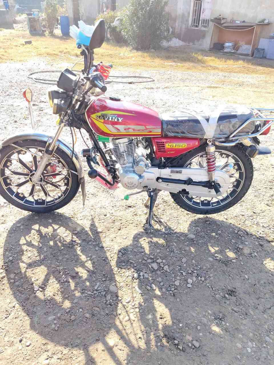 السلام عليكم ورحمة الله وبركاته
ماطور للبيع مكفول من كل شي ماطور ما عايزة برغي واحد 
محرك مامفتوح النضافه كدام عينك وبالواقع بعد احلى من الصور ماطور بي ام بي اثري سماعاة شغاله موديل 23 محدث 24 مكاني صلاح الدين ناحية الاسحاقي رقم التليفون 
*********** /او  ***********  موجود واتساب ماسنجر او بس رمش ع خط اني اخابرك
