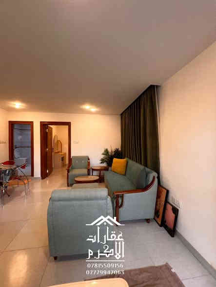 🔱 شقة  مؤثثة فاخرة الايجار 🐋

الموقع📍: الكرادة العرصات - قرب بابا روتي

 📌 المساحة : 70 م  

⭕ الطابق : الثاني

⭕️الايجار مع او بدون الاثاث

تحتوي على :

⭕ صالة

⭕ غرف نوم عدد 1

⭕ حمام عدد 1

⭕ مطبخ

⭕ ( يوجد بارك للسيارات )

⭕ كاميرات مراقبة  

السعر :  600$

⭕️ ملاحظة مقدمة 6 اشهر

 

*********** ☎️

***********🔻

يوجد لدينا واتساب 📱
🎫نستقبل جميع العروض والطلبات العقارية 🎫
