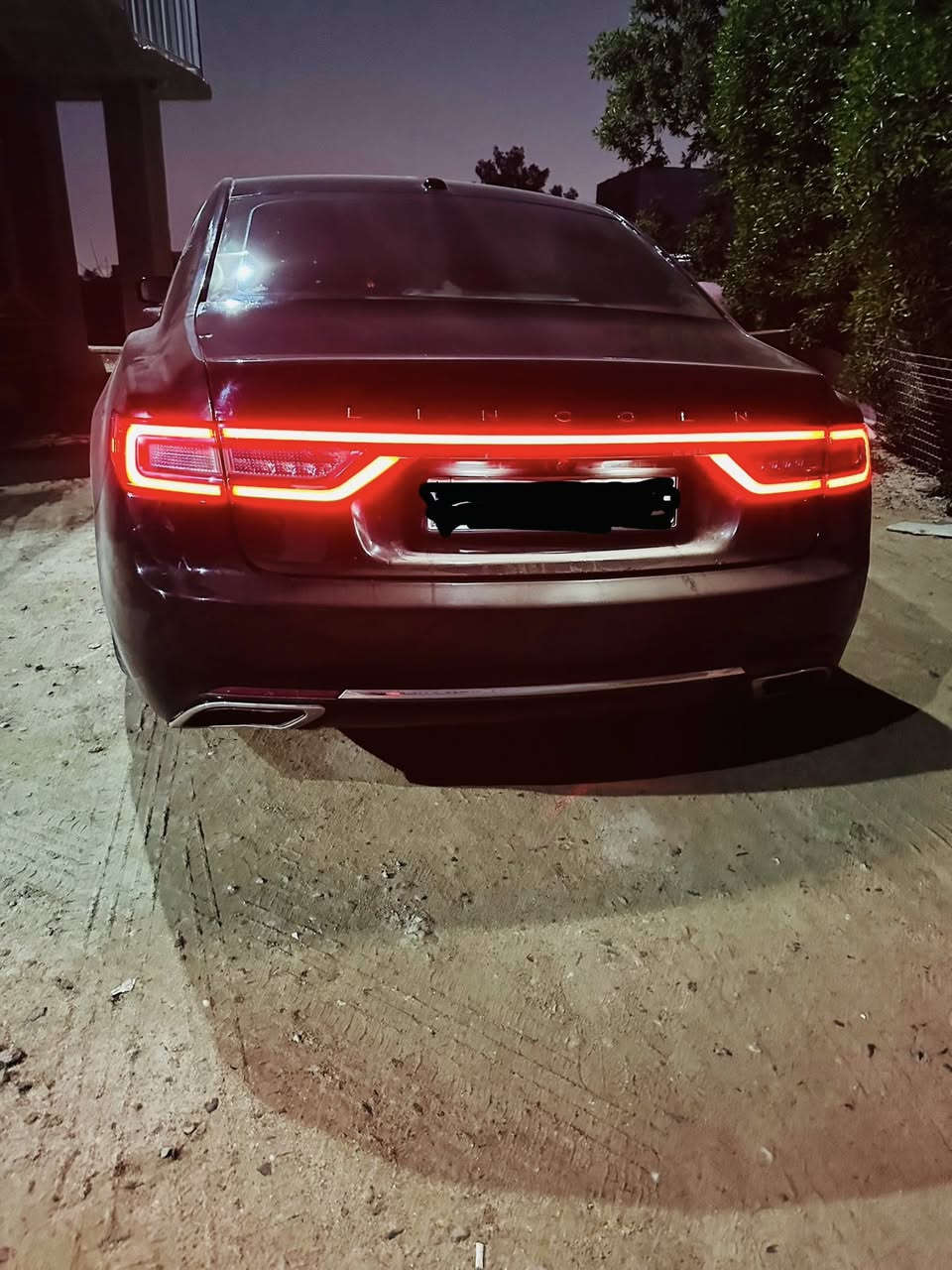 السلام عليكم ادوات ادوات ادوات                                        فورت لينكولن موديل  2018 
رادار جانبي 
رادار امامي 
حساس امامي حساس خلفي 
برده كهرباء
جي بي اس 
تحديد مسار اذا طلعت عن الخط تنطيك تنبيه 
سستم صوت رنان 
تدفه تبريد كشنات 
كشنات جلد ٣٠ وضعيه  ومساج
خزن ميموري كشنات 
ستيرن كهربائي 
دوس كهربائي
كشنات الخلفيه  شاشه تتحكم بتبريد  وتدفه  وتحكم بلبرده 
كل كشن وحده معزول  تبريد قطعتين 
اناره داخله بلمقصوره ٧ الوان انته تحدد الون من شاشه 
٣ وضعيات قياده 
مقصوره مطعمه بخشب صاج ملكي 
مري قلاب 
رمز فتح لبواب  بتكم وبصمت  اصبع 
سستم صوت رنان 
لايت زنون ترحيب سياره من تتقرب تشتغل الناره 
تتحكم بيهه من تليفونك  بارك تطبك 
بعد بيهه مواصفات 
كصه جنطه سياره 
مراوس بحديث حسب القناعه 
مكان البصره
السعر ١٠٠ 
*********** وتساب 
***********اتصل
