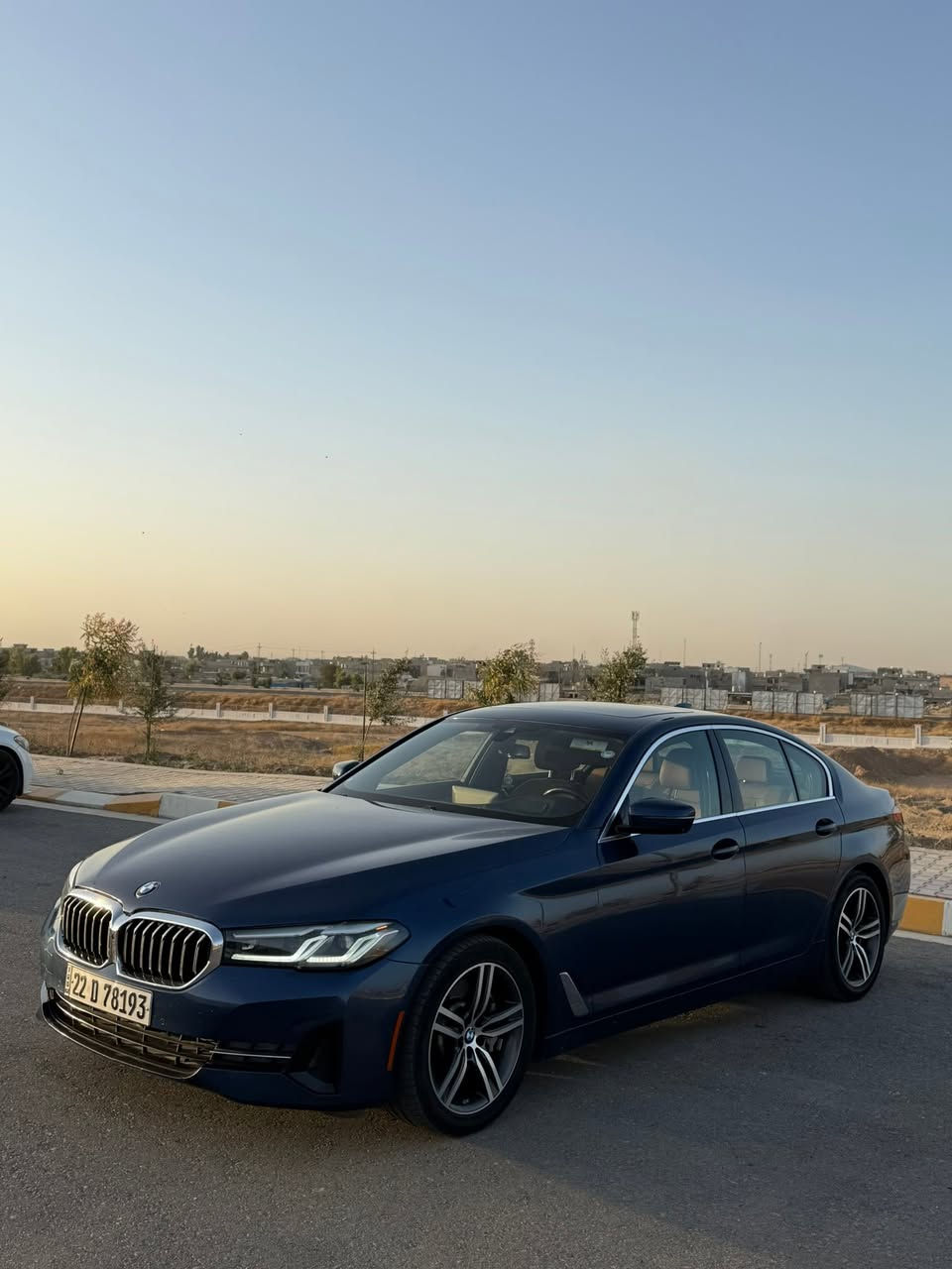 🔥 للبيع BMW 530i xDrive 2021 🔥
بي إم دبليو 530i xDrive موديل 2021، سيارة راقية ونظيفة جداً بحالة ممتازة.

✅ كلين تايتل  

✅ ماشية 34 ألف ميل فقط  

✅ دفع رباعي xDrive  

✅ محرك وكير وكهربائيات مكفولين

✅صفر مسجات  

✅ داخلية جملي 

✅ نظام صوت Harman Kardon  

✅ 5 كاميرات  

✅ داتاشو

السيارة بيها فقط شبر صبغ بالدعامية الأمامية بدون حوادث وشرط الفحص 

سيارة نظيفة وجاهزة للاستخدام، ماتحتاج أي صرف

للتواصل/ ***********
