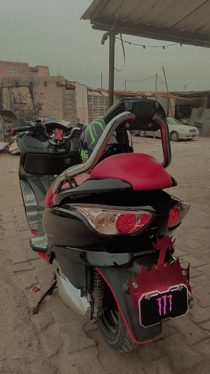 السلام عليكم 
Forza  08 كرستال للبيع
كفالة عامه 
وراقه كامه وكمرك
جادر وياه احمر SAW
خوذه وياه  اصليه A6
تزويد يخبل 
وجه بومه 
تجوه 
عيون شيطان احمر 
منضومه زنون ثلجي عالي ناصي 
فدراليات
نيكلات 
دوشمه 
دواسات نيكل
هورنات سيدان

شراي بي خير ويدلل
مكاني النجف المشخاب
السعر. 1800(مليون و800)
رقمي ***********
