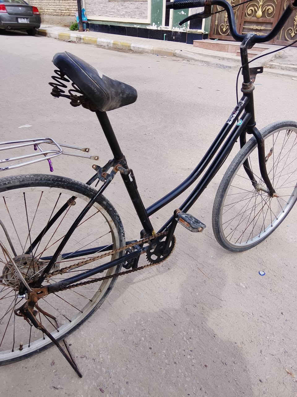 سلام عليكم باسكل البيع نضيف حجم 26 كامل وكلشي ما نقصه مكاني ناصريه حي اريدو رقم *********** سعره 50
