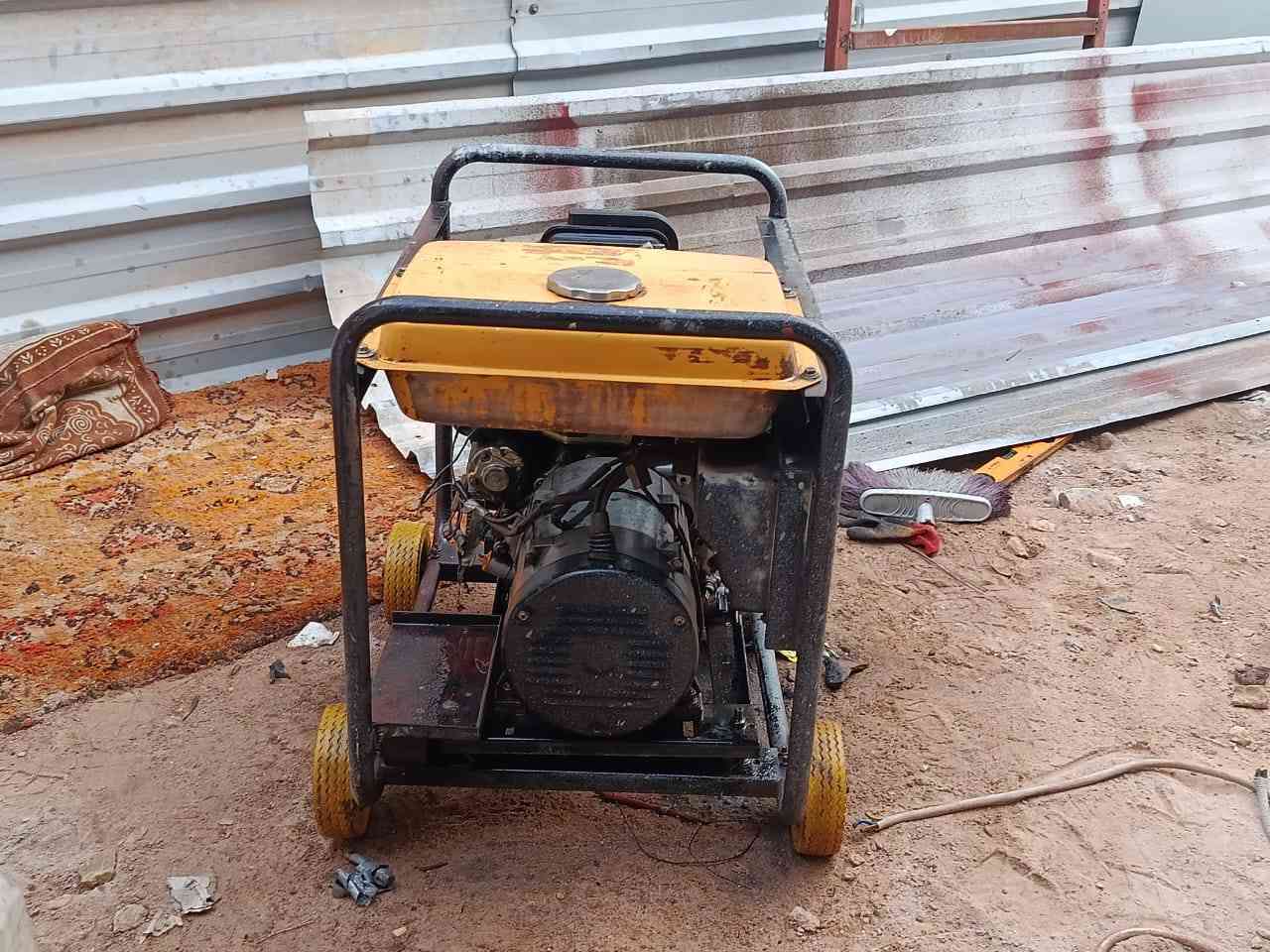 مولده كاز للبيع نضيفه جدا شغاله نجف الاشرف حي نداء اتصال على رقم*********** ابوحسن المالكي
